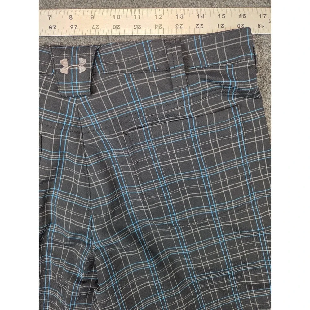 Under Armour Performance Golf Shorts Mens 32 Plaid Black Blue Flat Front